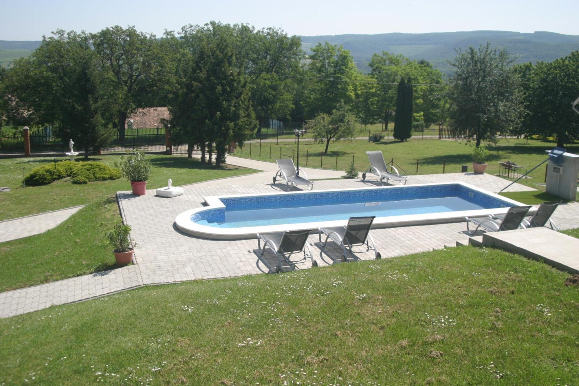 Villa Телекі Екстер'єр фото
