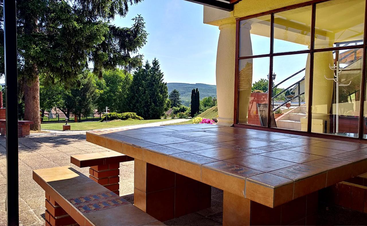 Villa Телекі Екстер'єр фото
