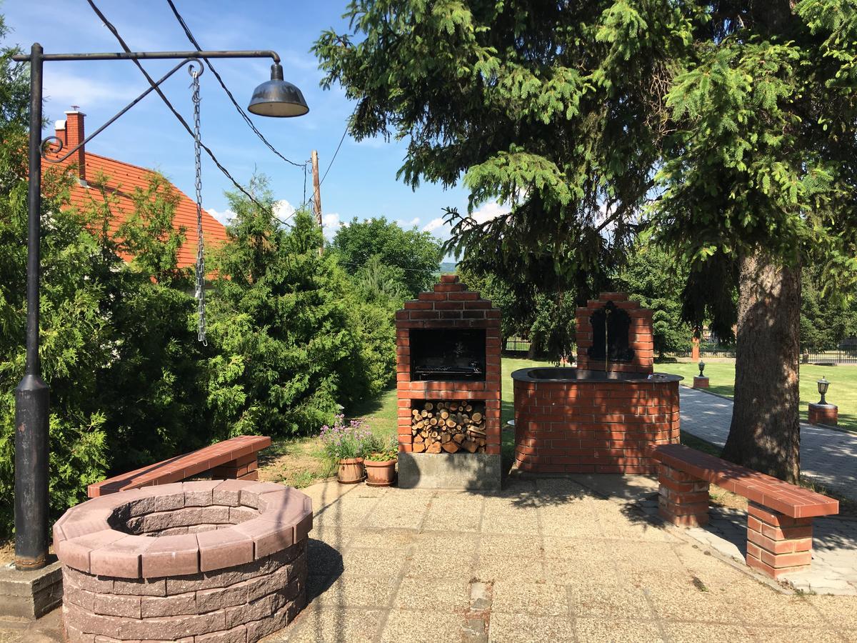 Villa Телекі Екстер'єр фото