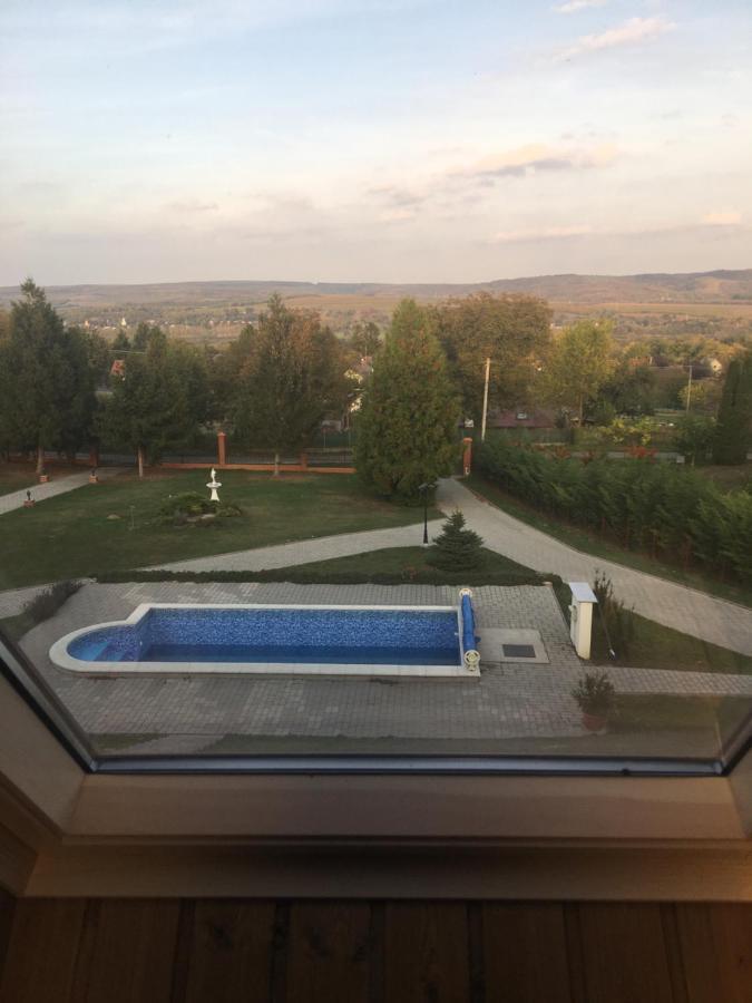 Villa Телекі Екстер'єр фото